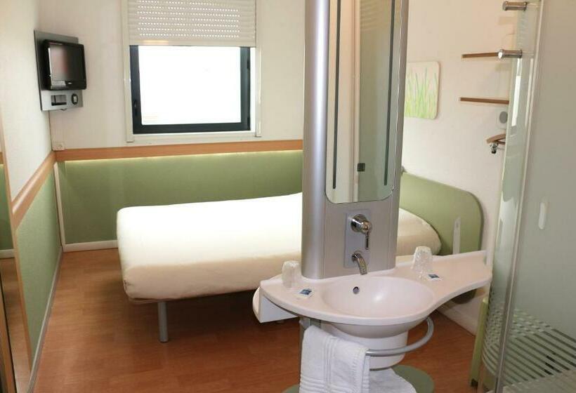 חדר סטנדרט, Ibis Budget Castelnaudary  A61