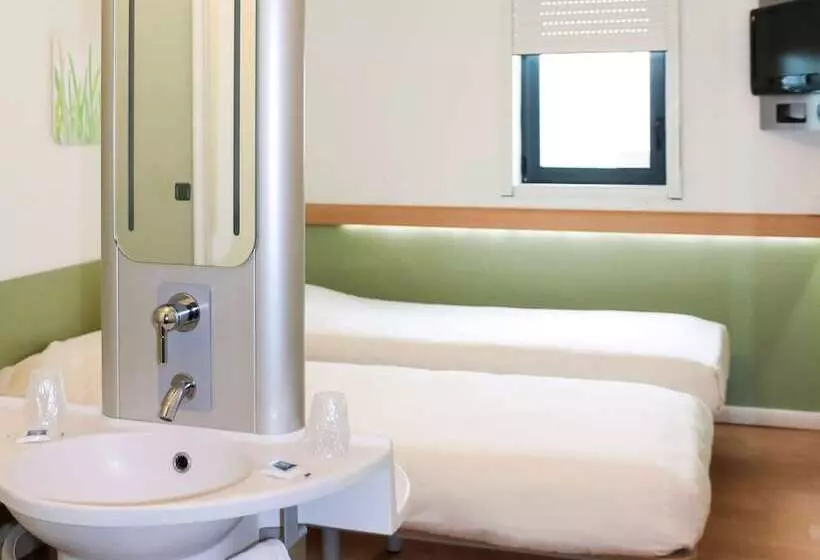 スタンダードルーム, Ibis Budget Castelnaudary  A61
