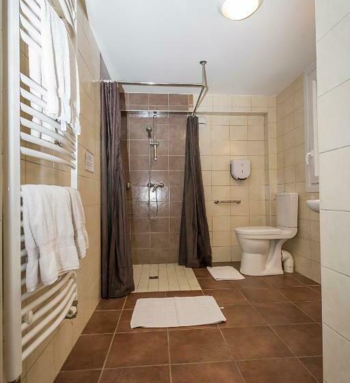 חדר סטנדרט, קומת קרקע, Kapa Gorry