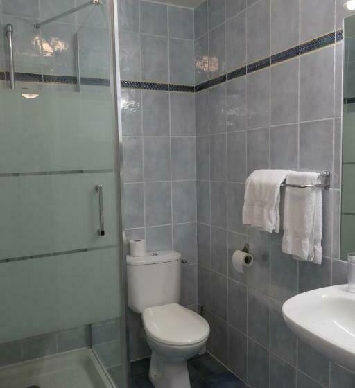 חדר קומפורט, Kapa Gorry