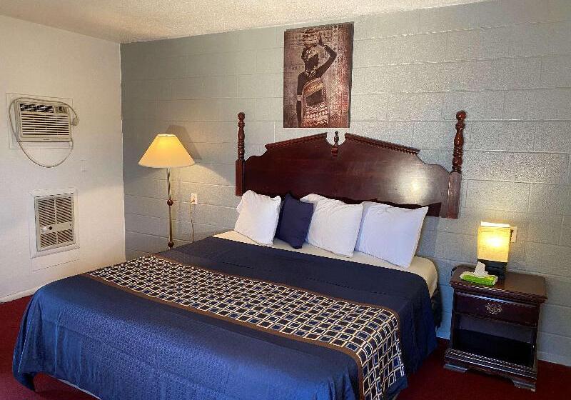 غرفة قياسية سرير كينج, Knights Inn Fairview