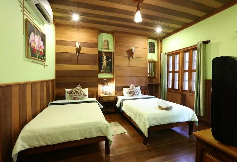 اتاق استاندارد, Natural Bungalows Restaurant And Bar