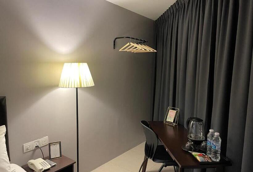 Quarto deluxe, Royale City Hotel 10 Min From Klia Klia 2 Airport