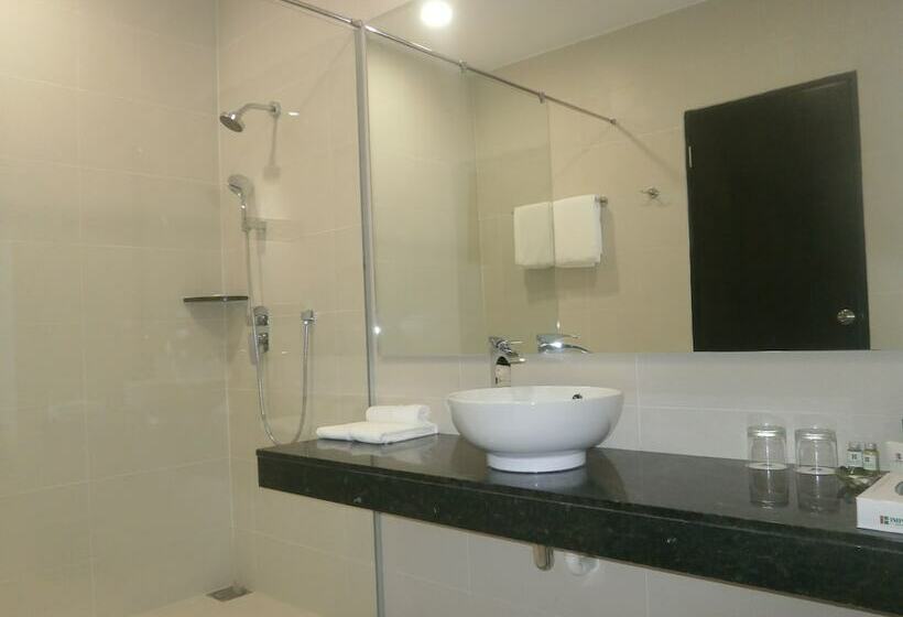 Номер Deluxe, Samalaju Resort