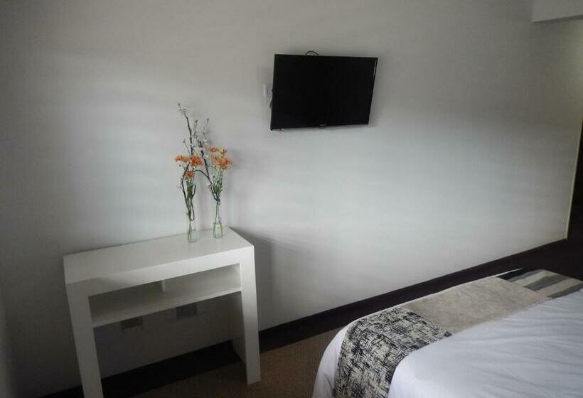 اتاق استاندارد, Santiago