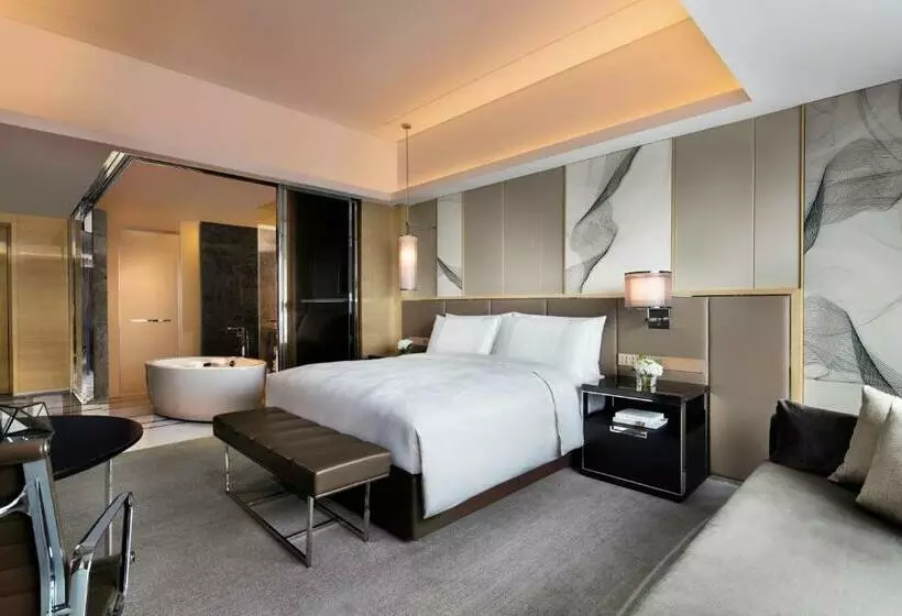 キングサイズベッドのデラックスルーム, Jw Marriott Hotel Chengdu