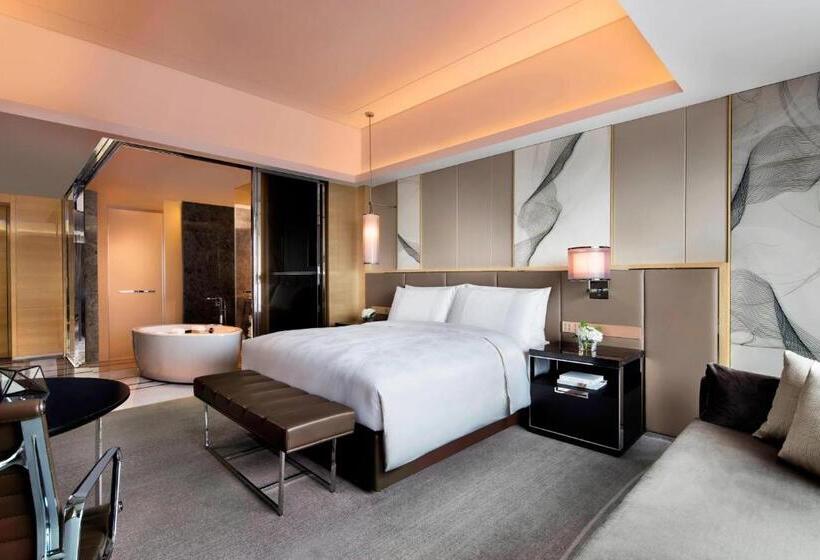 غرفة ديلوكس سرير كينج, Jw Marriott Hotel Chengdu