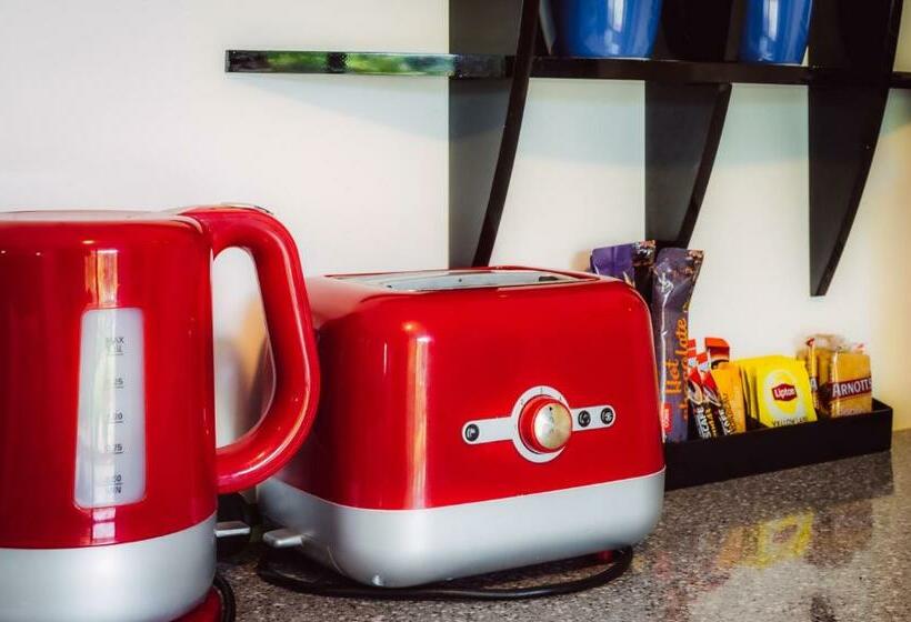 Номер Стандарт, Tropical Lodge