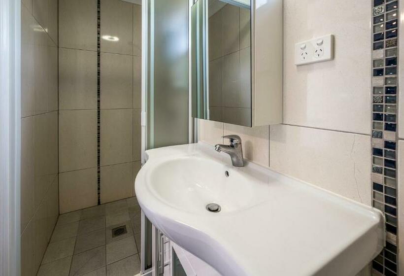 Номер Стандарт, Tropical Lodge