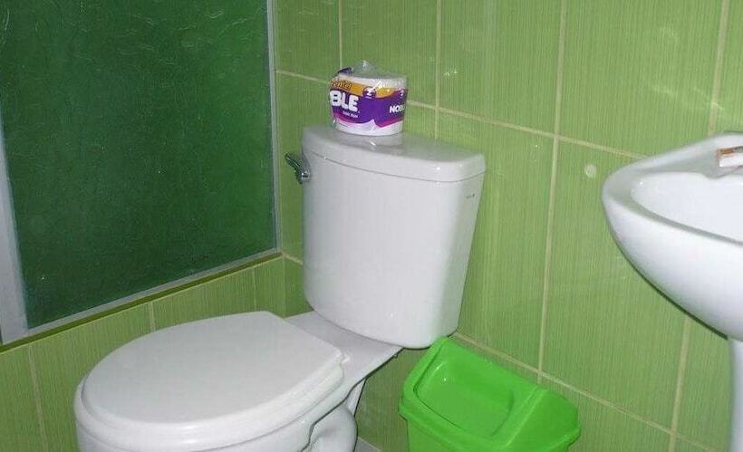 スタンダードルーム, Nasca Trails B&b