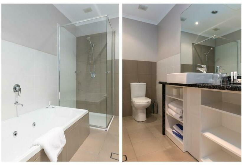 Стандартный Номер Кровать Кинг, The Edgewater On Greville