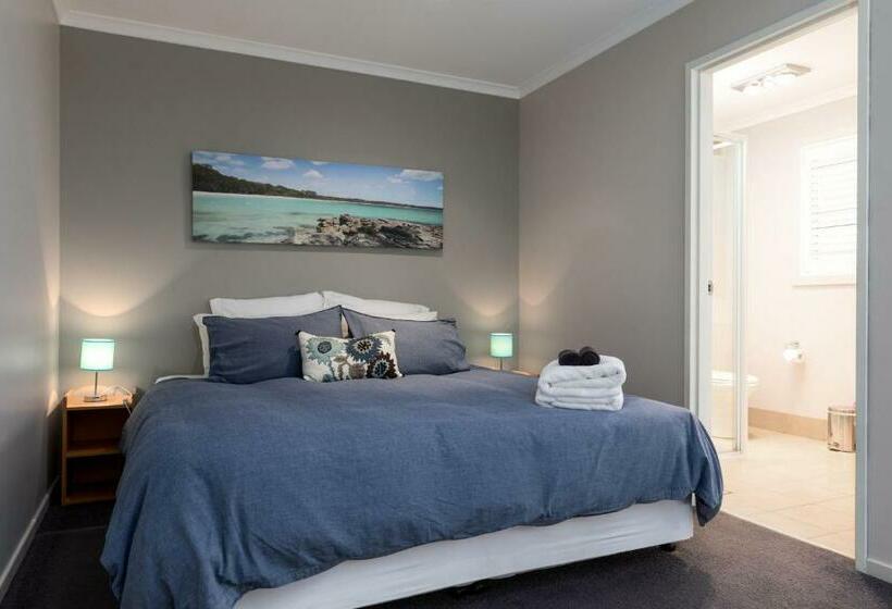 חדר סטנדרט עם מיטת קינג, The Edgewater On Greville