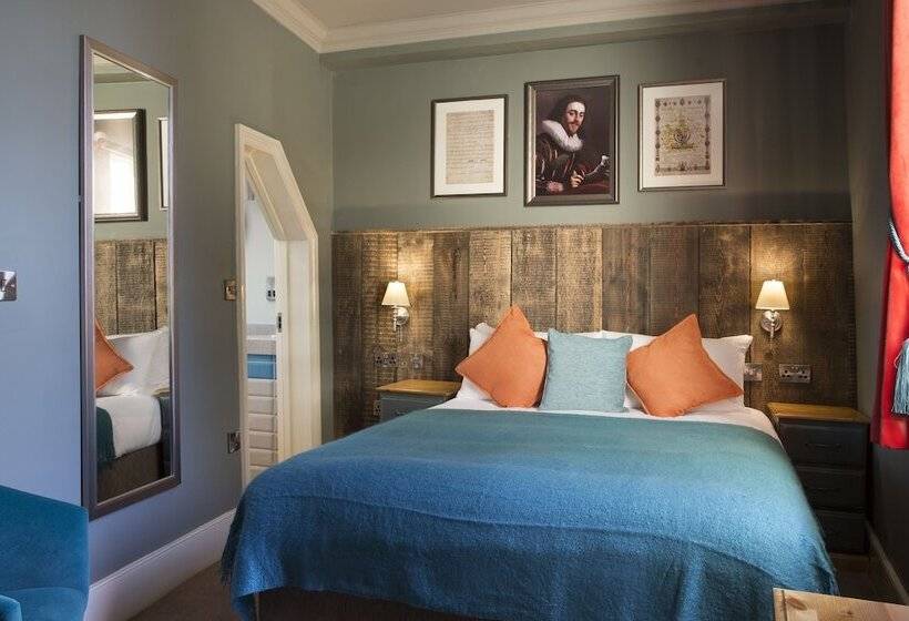 Номер Superior, The Ostrich Inn Colnbrook London Heathrow