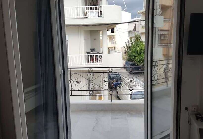 침실 1개 아파트, Varmy