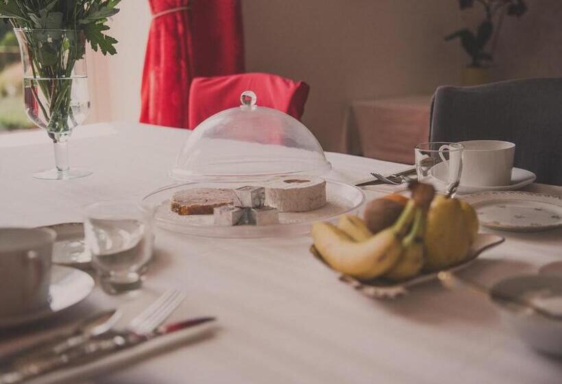 스탠다드 트리플 룸, La Maison Periot