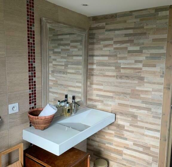 带按摩浴盆的套房, La Pomme D'amour