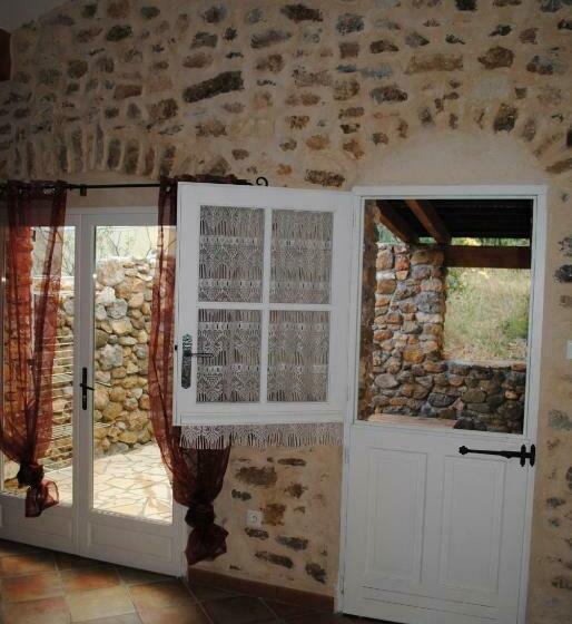 ２ベッドルームハウス, Le Fenouillet Cottage Proche Des Grands Buffets