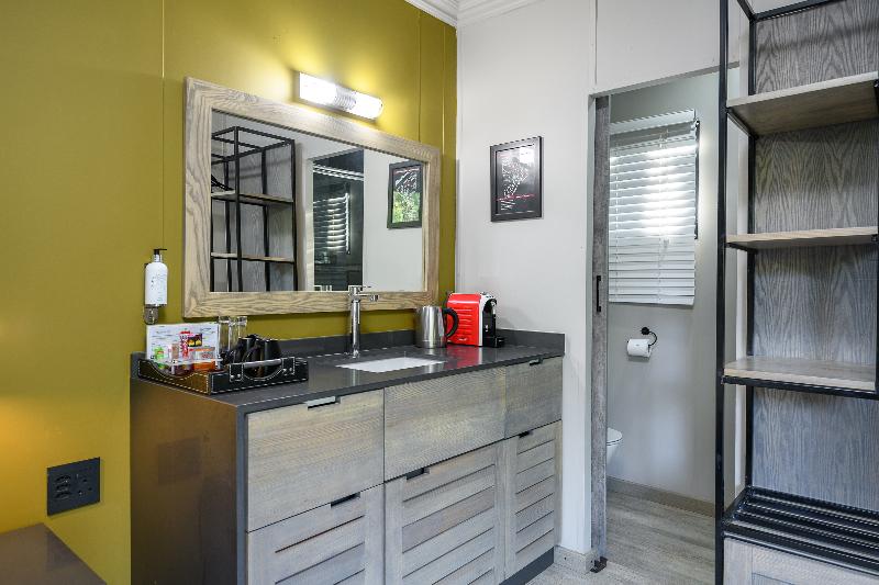 キャビン, Hazyview Cabanas