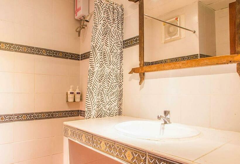 Номер Superior Вид на Город, A Hotel Budget