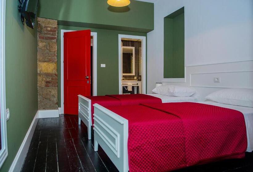 豪华房间, Artistic Tirana Blloku