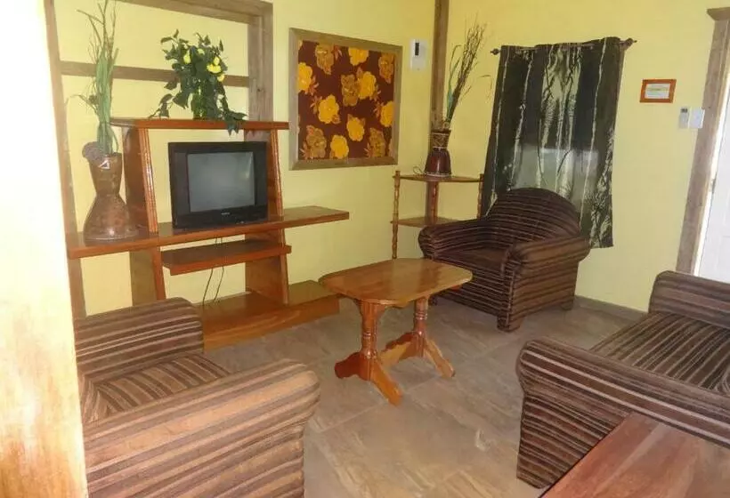 آپارتمان 2 خوابه, Cocopele Inn