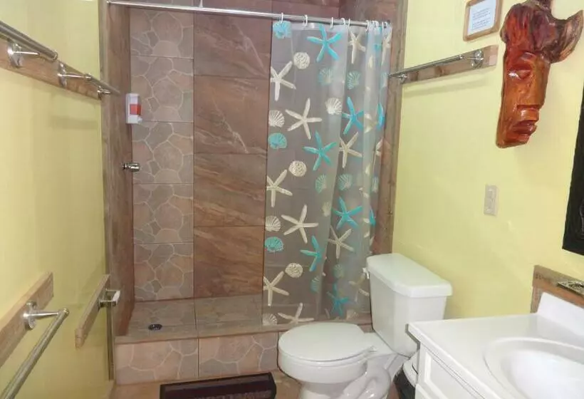 آپارتمان 2 خوابه, Cocopele Inn