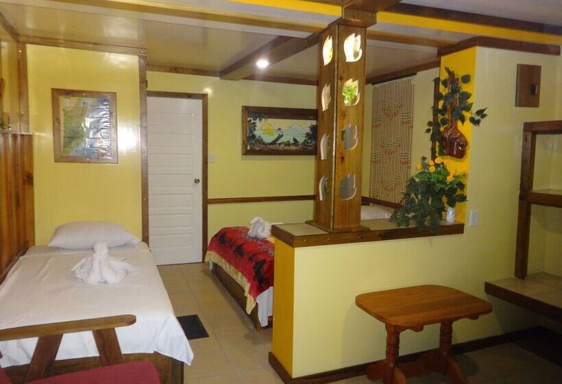 스탠다드 스튜디오, Cocopele Inn
