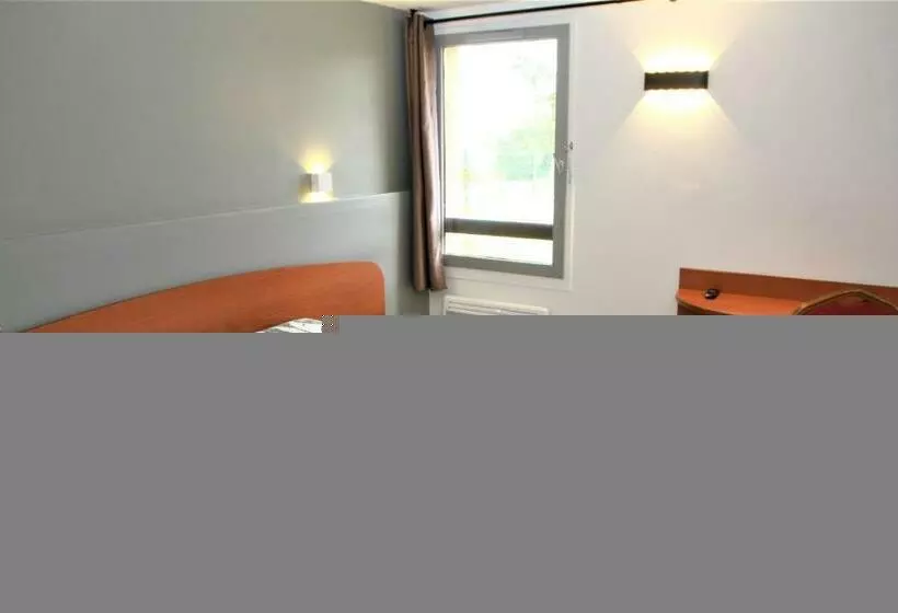 デラックスルーム, Confort Hôtel