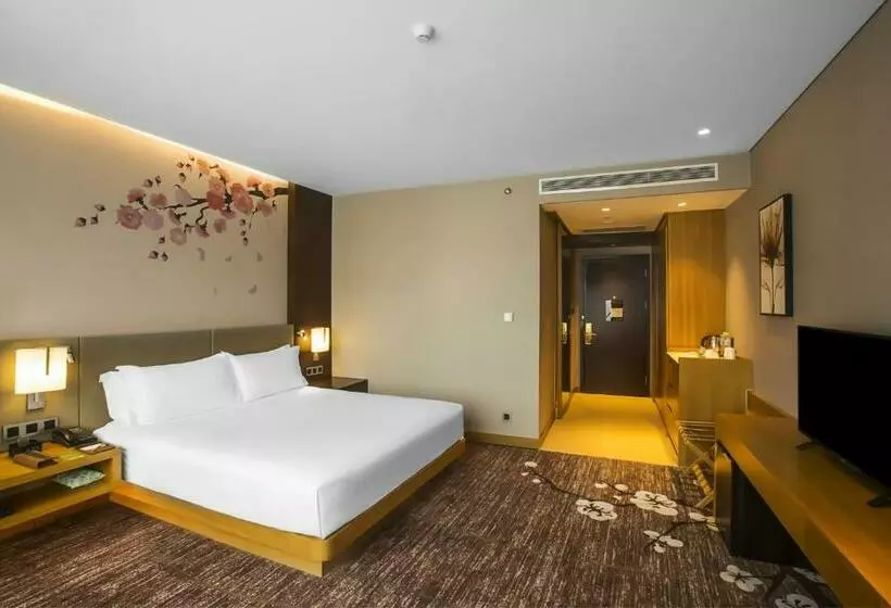 キングサイズベッドのデラックスルーム, Hilton Garden Inn Guiyang Yunyan