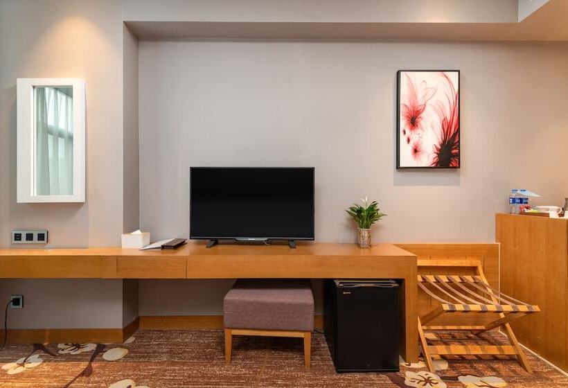 Номер Стандарт, Hilton Garden Inn Guiyang Yunyan