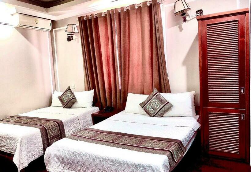 اتاق استاندارد با 2 تخت دوبل, Holiday