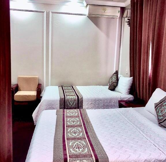 اتاق استاندارد با 2 تخت دوبل, Holiday