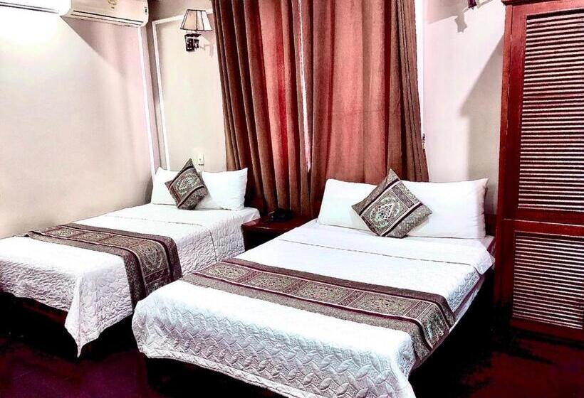 اتاق استاندارد با 2 تخت دوبل, Holiday