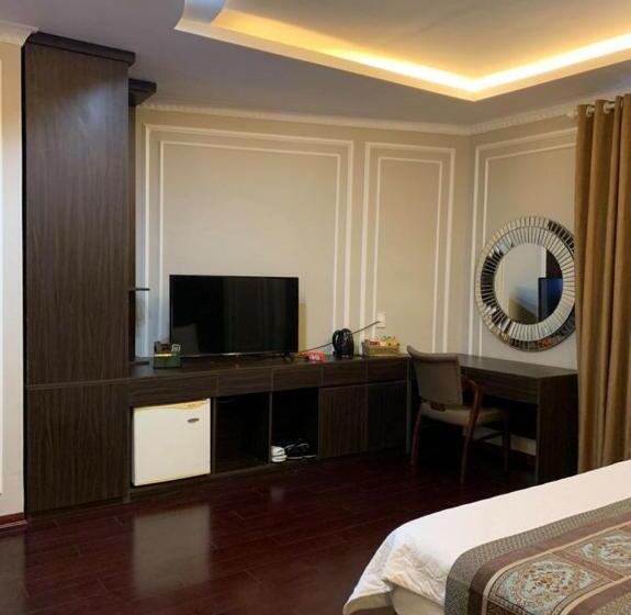 اتاق استاندارد, Holiday