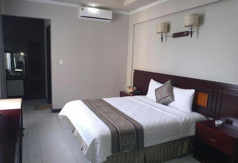 اتاق استاندارد, Holiday