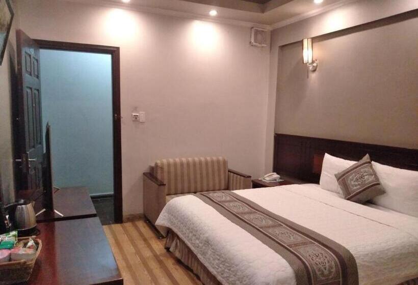 اتاق استاندارد, Holiday