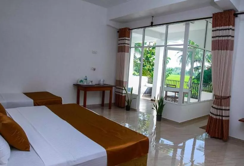 Deluxe Suite King Bed, Nilketha Yala Tissamaharama