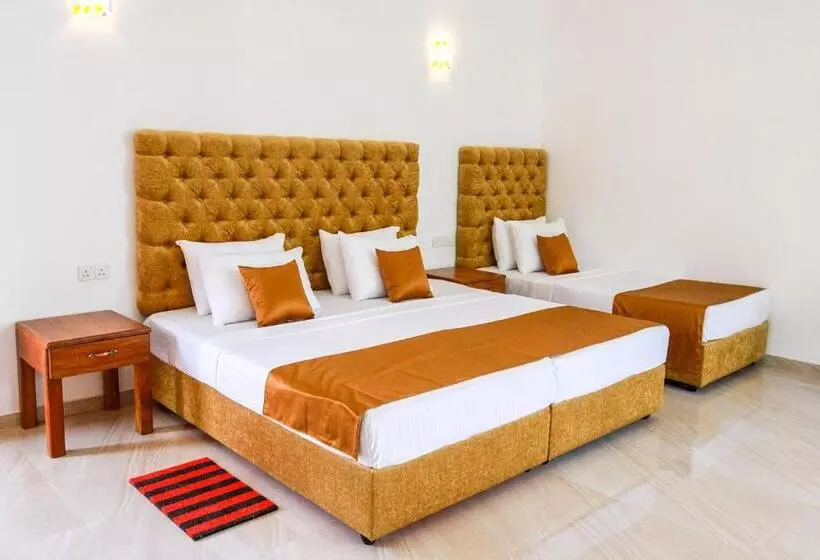 Deluxe Suite King Bed, Nilketha Yala Tissamaharama