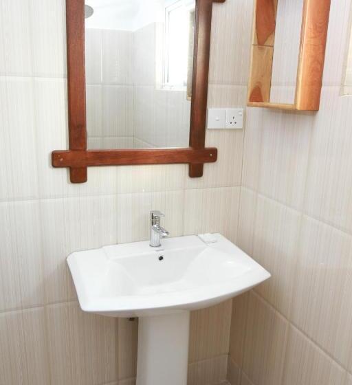 标准间, Nilketha Yala Tissamaharama