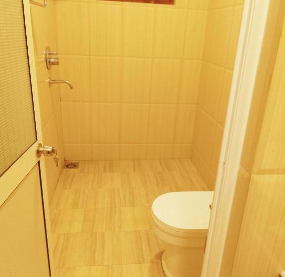 标准间, Nilketha Yala Tissamaharama