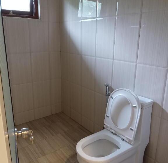 标准单人间, Nilketha Yala Tissamaharama