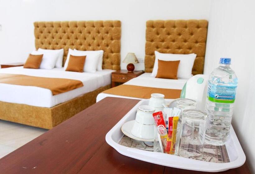 带大床的复式套间, Nilketha Yala Tissamaharama