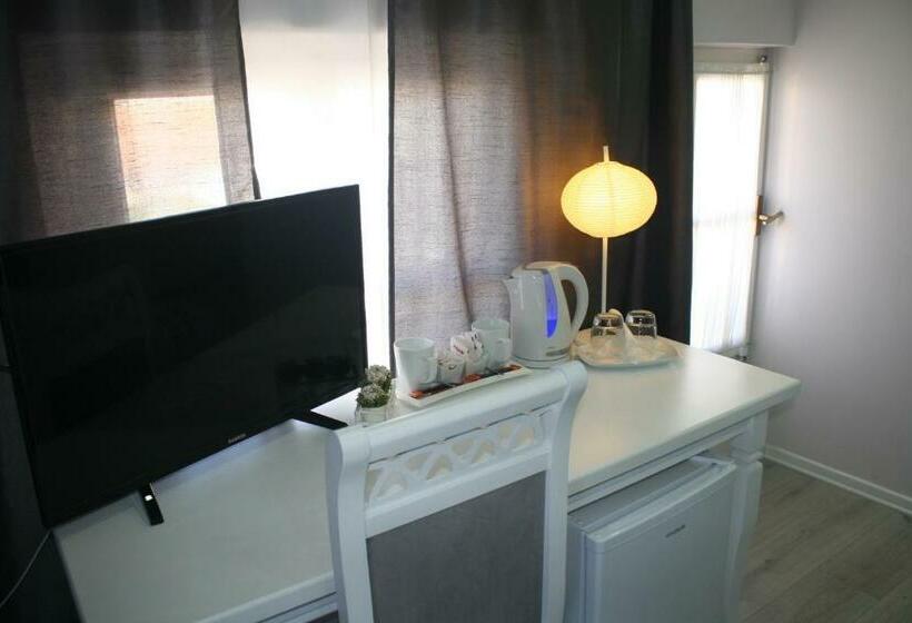 디럭스 룸, Rose Garden