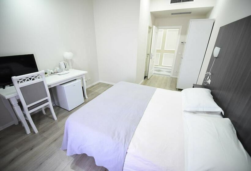 디럭스 룸, Rose Garden