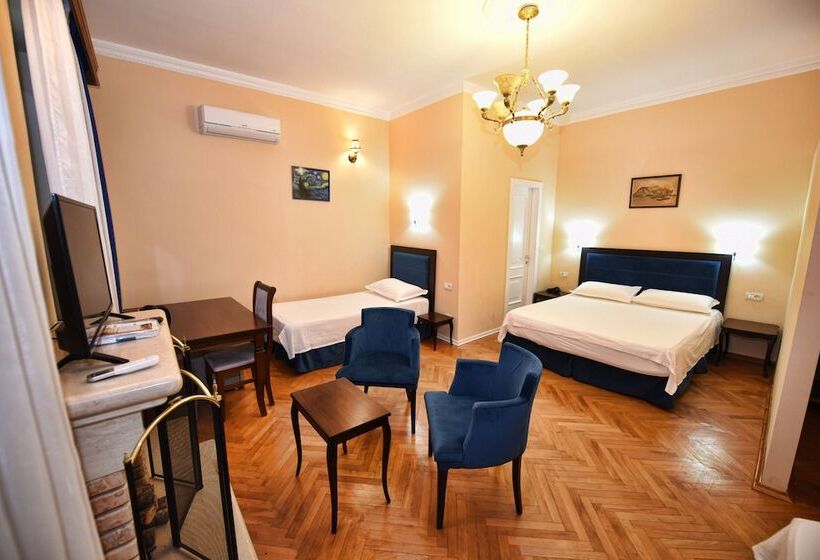 수피리어 패밀리 룸, Rose Garden