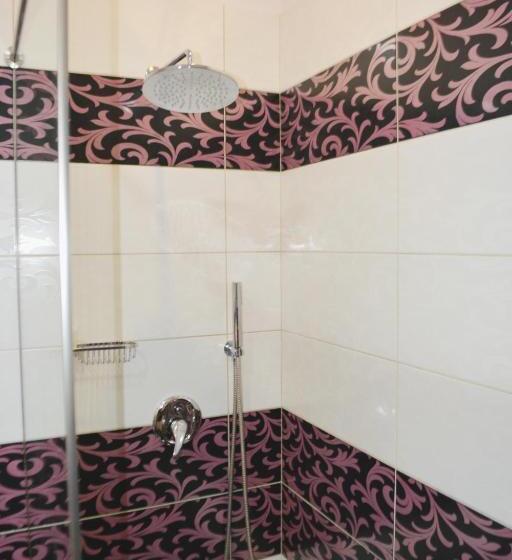 스탠다드 룸, Rose Garden