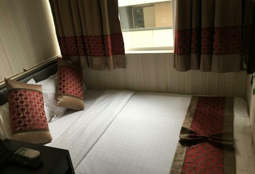 اتاق استاندارد, Seasons