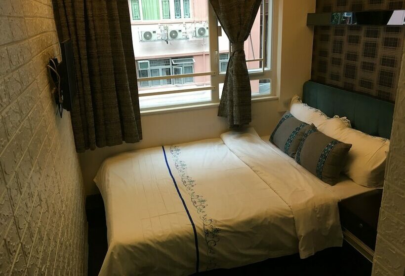 اتاق استاندارد, Seasons