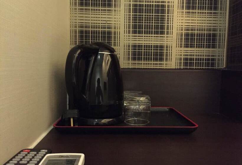 اتاق استاندارد, Seasons