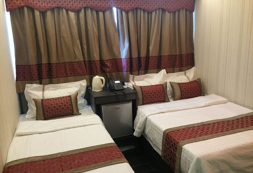 اتاق استاندارد چهار تخته, Seasons